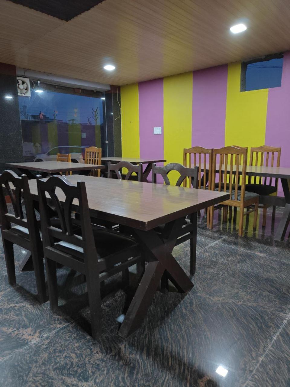 Hotel Shyam Sarover And Restaurant Ringas 외부 사진